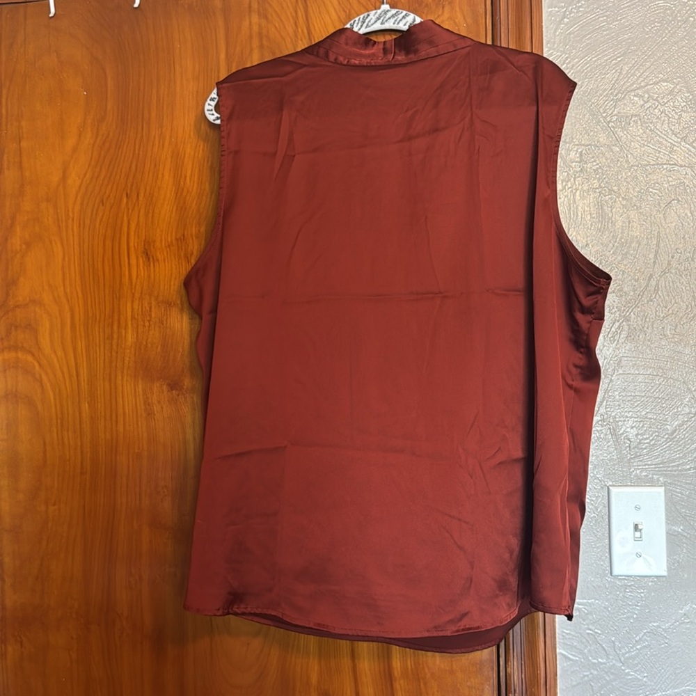 Dress Top - Picture 3 of 3